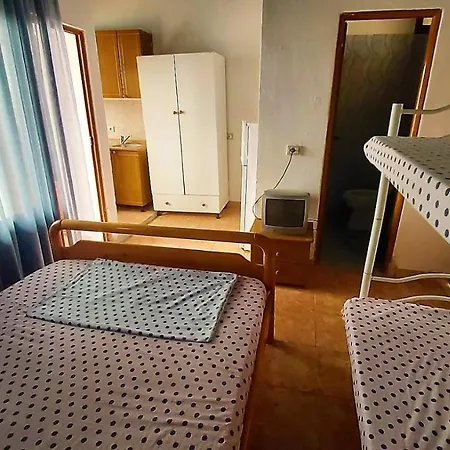 Semesterbostad Ramo's Cozy Beachside Haven With Panoramic Views - 2nd *